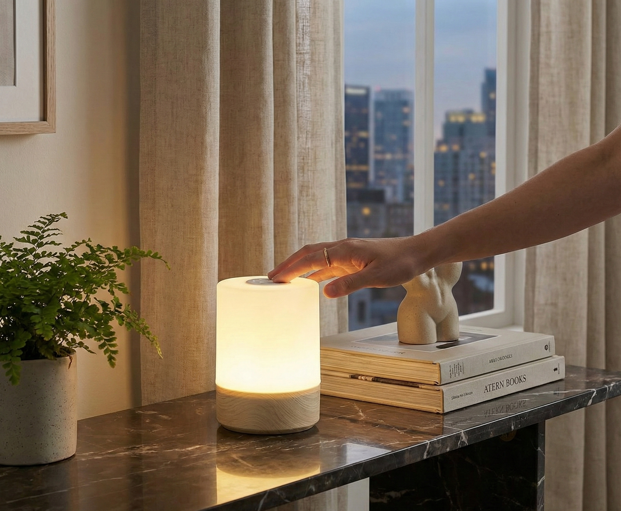 Aura™ – Portable Touch Mood Light